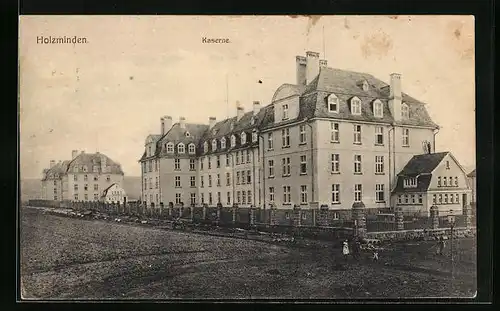 AK Holzminden, Kaserne mit Vorplatz