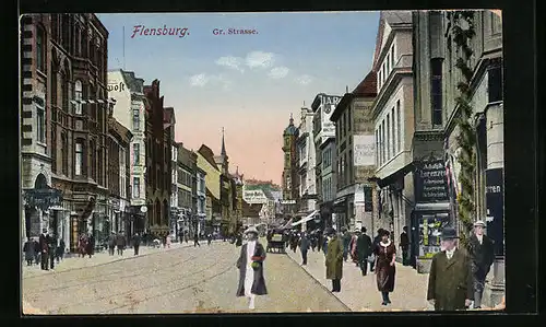 AK Flensburg, Grosse Strasse mit Geschäften