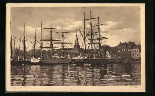 AK Flensburg, Dreimaster im Hafen