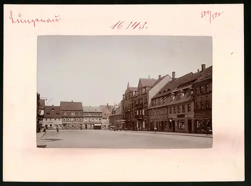 Fotografie Brück & Sohn Meissen, Ansicht Lunzenau, Marktplatz mit Restauration Oscar Matthes nebst Cafe Fritz