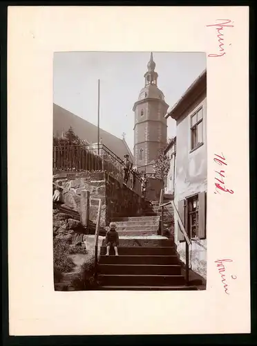Fotografie Brück & Sohn Meissen, Ansicht Penig, Kinder am Stufenberg, Turm im Hintergrund