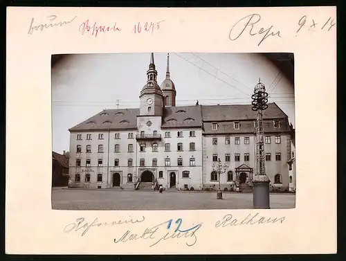 Fotografie Brück & Sohn Meissen, Ansicht Rosswein, Marktplatz mit Ratskeller & Rathaus
