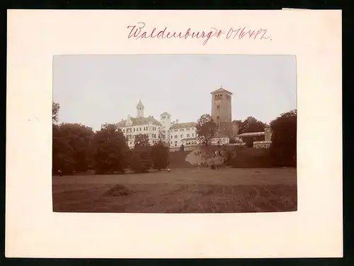 Fotografie Brück & Sohn Meissen, Ansicht Waldenburg, Fürstliches Schloss