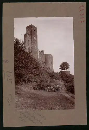 Fotografie Brück & Sohn Meissen, Ansicht Stolpen i. Sa., Blick auf den Siebenspitzenturm des Schloss Stolpen