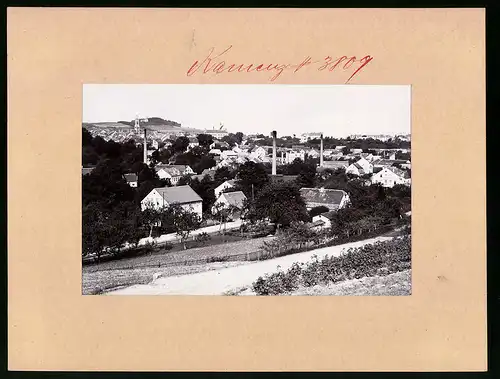 Fotografie Brück & Sohn Meissen, Ansicht Kamenz, Blick über die Dächer der Stadt mit Schloten