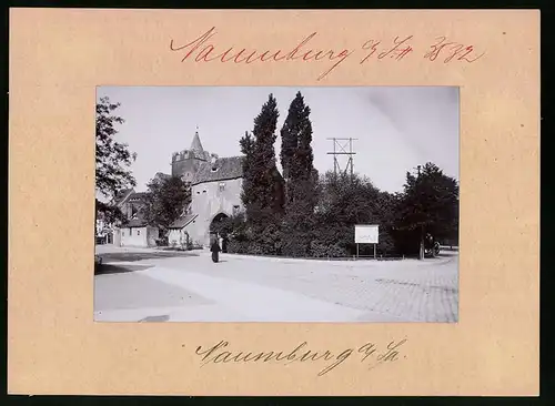 Fotografie Brück & Sohn Meissen, Ansicht Naumburg a. S., Marientor mit Promenade