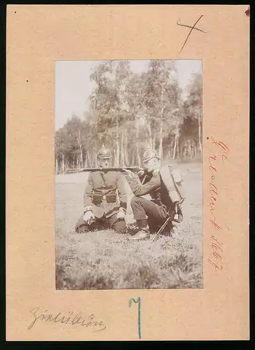 Fotografie Brück & Sohn Meissen, Ansicht Dresden, 2. Grenadier-Regiment Nr. 101 Kaiser Wilhelm, Zielübung, Pickelhaube