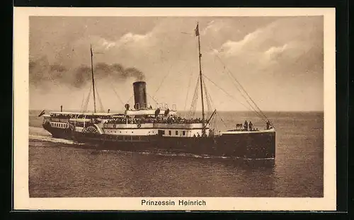 AK Passagierschiff Prinzessin Heinrich auf hoher See