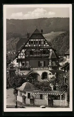 AK Alpirsbach /Schwarzw., Hotel Löwen-Post von oben