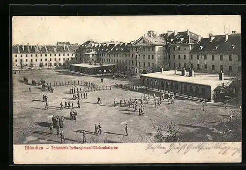 AK München, Infanterie-Leibregiment-Türkenkaserne aus der Vogelschau