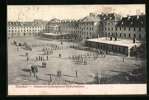 AK München, Infanterie-Leibregiment-Türkenkaserne aus der Vogelschau