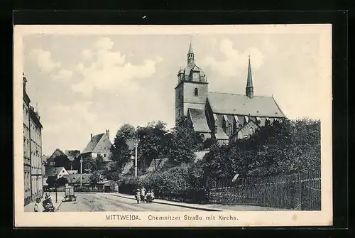 AK Mittweida, Chemnitzer Strasse mit Kirche