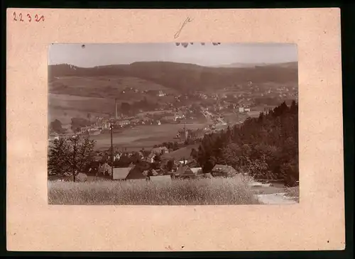 Fotografie Brück & Sohn Meissen, Ansicht Olbernhau i. Erzg., Blick auf den Ort mit Güterbahnhof und Fabriken