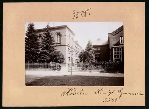 Fotografie Brück & Sohn Meissen, Ansicht Köslin, Gymnasium, Schule, Schulhaus