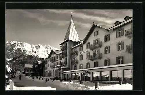 AK Wolkenstein /Grödnertal, Hotel Osvaldo im Schnee