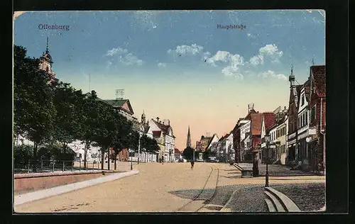 AK Offenburg, Hauptstrasse mit Blick zur Kirche