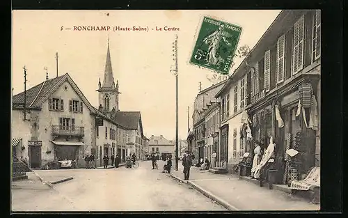 AK Ronchamp, Le Centre