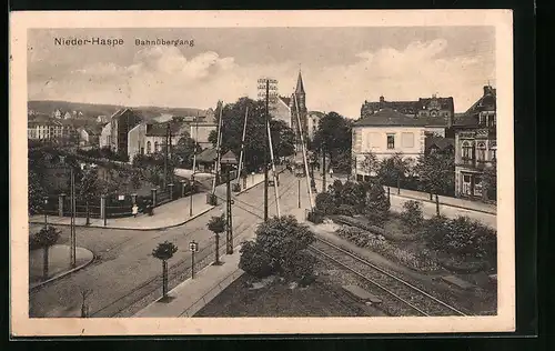 AK Nieder-Haspe, Bahnübergang mit Konditorei und Strassenbahn
