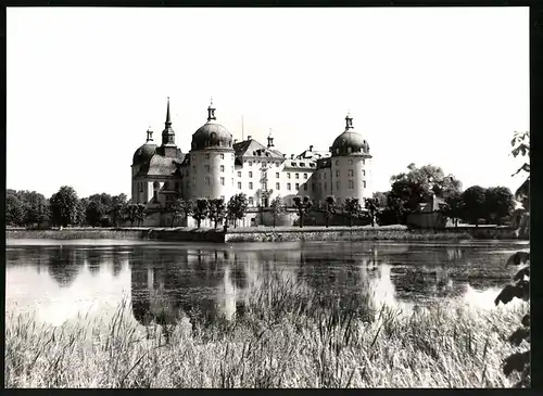 20 Fotografien Ansicht Schwerin, Städte der DDR, Rostock, Jena, Quedlinburg, PGH Film und Bild Berlin, Fotos Hoffmann