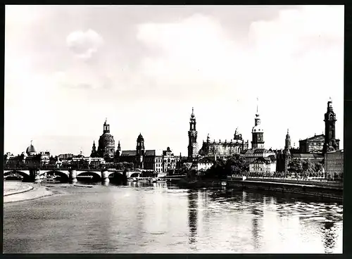 18 Fotografien Ansicht Dresden, Herausgeber PGH Film und Bild Berlin, Fotothek Dresden, Dresden um 1930 (Abzüge um 1970)