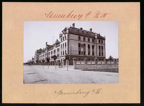 Fotografie Brück & Sohn Meissen, Ansicht Naumburg a. S., Kaserne des 2. Thüringischen Feldartillerie-Regiments Nr. 55