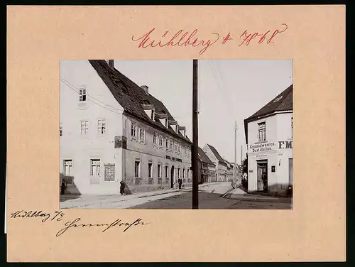 Fotografie Brück & Sohn Meissen, Ansicht Mühlberg / Elbe, Herrenstrasse mit Hotel & Kolonialwarenladen Otto Naumann