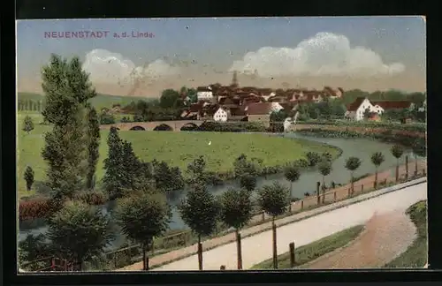 AK Neuenstadt a. d. Linde, Ortsansicht mit Uferpartie
