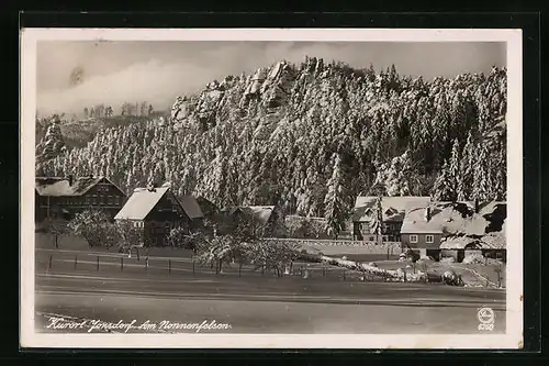 AK Jonsdorf, Teilansicht mit Nonnenfelsen im Winter