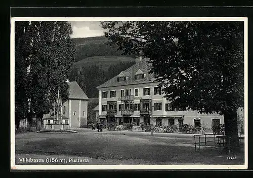 AK Villabassa b. Pusteria, Blick zum Hotel mit Vorplatz