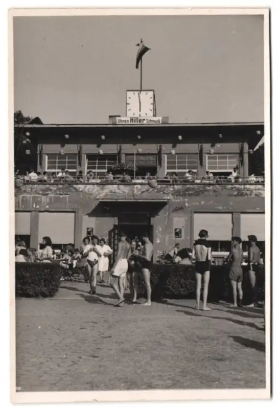 39 Fotografien Bademode, Ansicht Karlsruhe, Rheinstrandbad Rappenwört, Sport, Tischtennis, Strassenbahn, Hochwasser Boxen 0