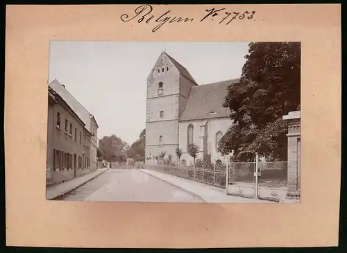 Fotografie Brück & Sohn Meissen, Ansicht Belgern, Strasse an der Kirche