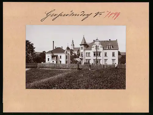 Fotografie Brück & Sohn Meissen, Ansicht Grossröhrsdorf, Mitteldorf mit Kirche