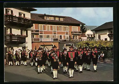 AK Algund, Musikkapelle Algund in der Festtracht