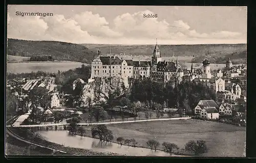 AK Sigmaringen, Schloss mit Flusspartie
