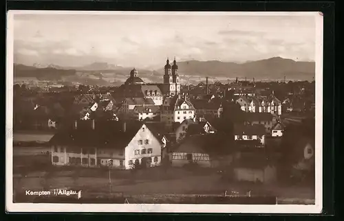 AK Kempten i. Allgäu, Teilansicht mit Kirche