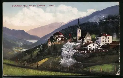 AK Gufidaun b. Klausen, Ortsansicht mit Kirche