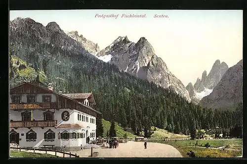 AK Sexten, Postgasthof Fischleintal mit Dolomiten