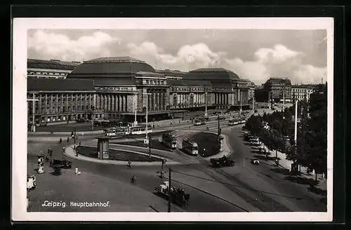 AK Leipzig, Hauptbahnhof mit Trams