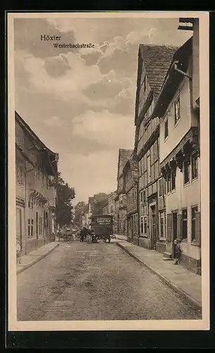 AK Höxter a. W., Passanten in der Westerbachstrasse