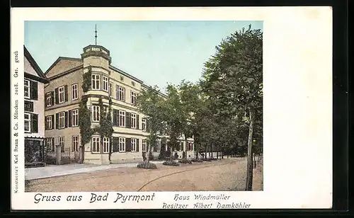 AK Bad Pyrmont, Hotel Haus Windmüller mit leuchtenden Fenstern