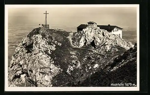 AK Hochfelln, Hütte am Gipfelkreuz