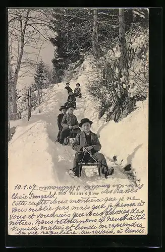 AK Plaisirs d`Hiver, Kinder fahren im Schnee mit dem Schlitten hinab