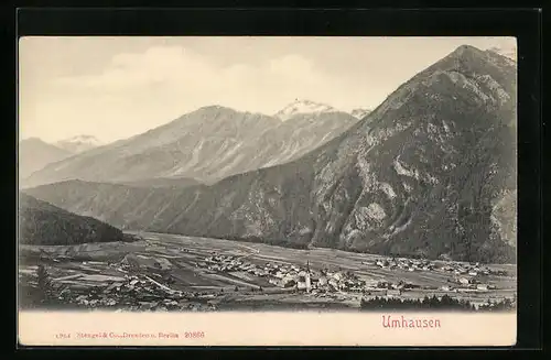 AK Umhausen, Generalansicht im Tal gegen die Berge