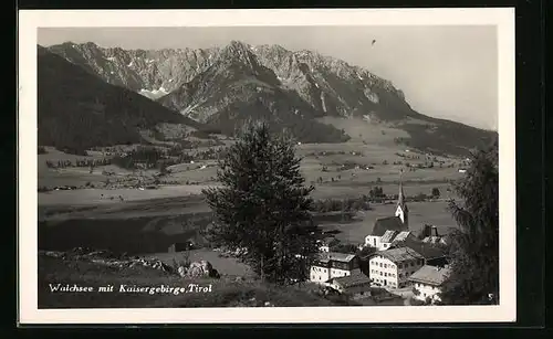 AK Walchsee, Ortsansicht gegen das Kaisergebirge