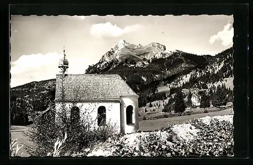 AK Grän in Tirol, an der Kapelle