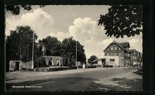 AK Obernkirchen, am Ehrenmal