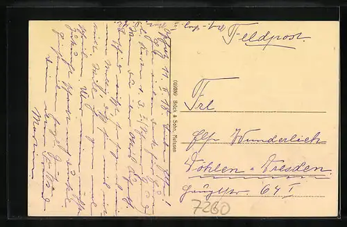 AK Oschatz, Passanten vor dem Rathaus