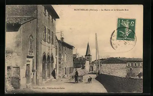 AK Montmelas, la Mairie et la Grande Rue