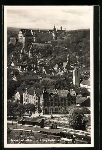 AK Heidenheim-Brenz, Gesamtansicht mit Schloss Hellenstein