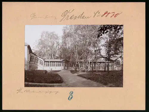 Fotografie Brück & Sohn Meissen, Ansicht Dresden, Garnisionslazarett, chirurgischer Verbindungsgang